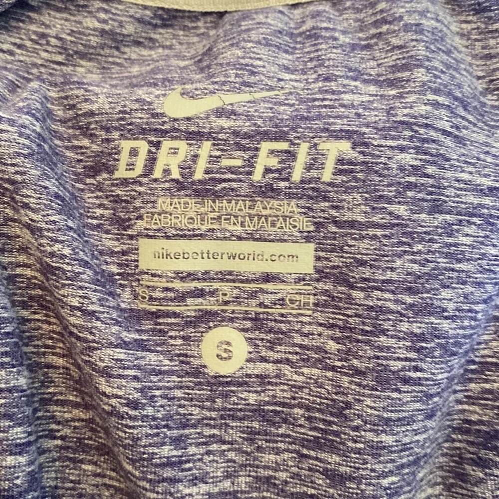 Nike Long Sleeved Purple Woman’s Athletic Jacket